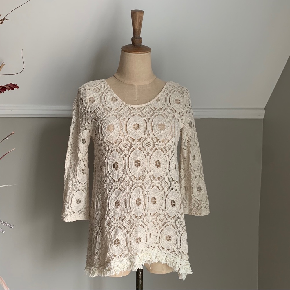 Crochet 3/4 length sleeve hi-lo open back top